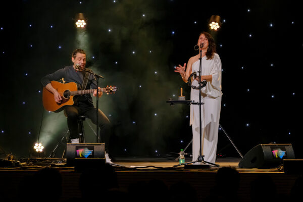Die Schweizer Sängerin Caroline Chevin tritt am Freitag, 5. Juni 2026,
an der 22. Ausgabe des Stimmen Festival Ettiswil in der Büelacherhalle
in Ettiswil (LU), Schweiz, auf. Fotograf: Markus Frömml