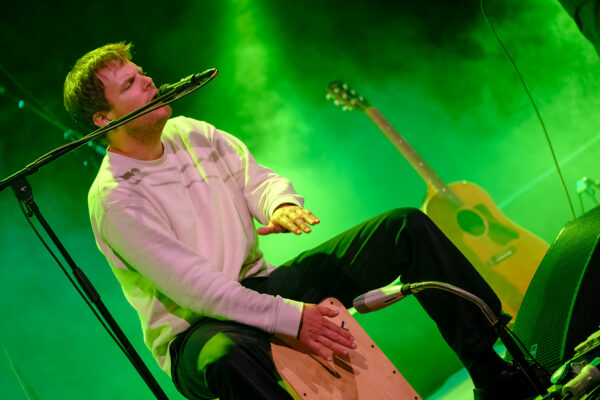 Laurent & Max treten mit einem Familienkonzert am Samstag, 6. Juni 2026, im Rahmen des Stimmen Festival Ettiswil in Ettiswil (LU), Schweiz, auf. Fotograf: Markus Frömml